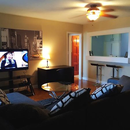 Downtown 1 Bedroom Apartment 18H Atlanta Bagian luar foto