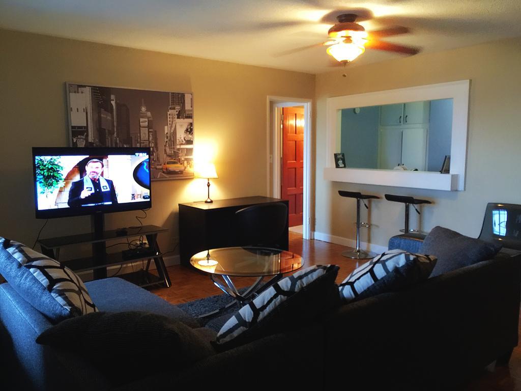 Downtown 1 Bedroom Apartment 18H Atlanta Bagian luar foto